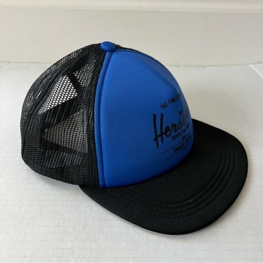 Herschel Supply Company Whaler Mesh Snapback Kids  Trucker Cap - Picture 4 of 8